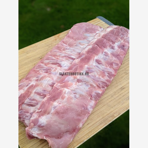 Spareribs av gris<br><b>frossen</b>